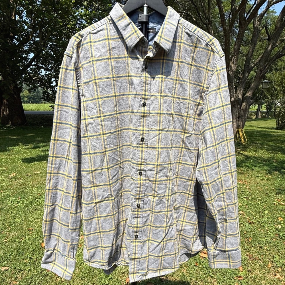 Banana Republic Mens XL Flannel Shirt Grey Yellow‎ Blue Plaid Cotton Button Down